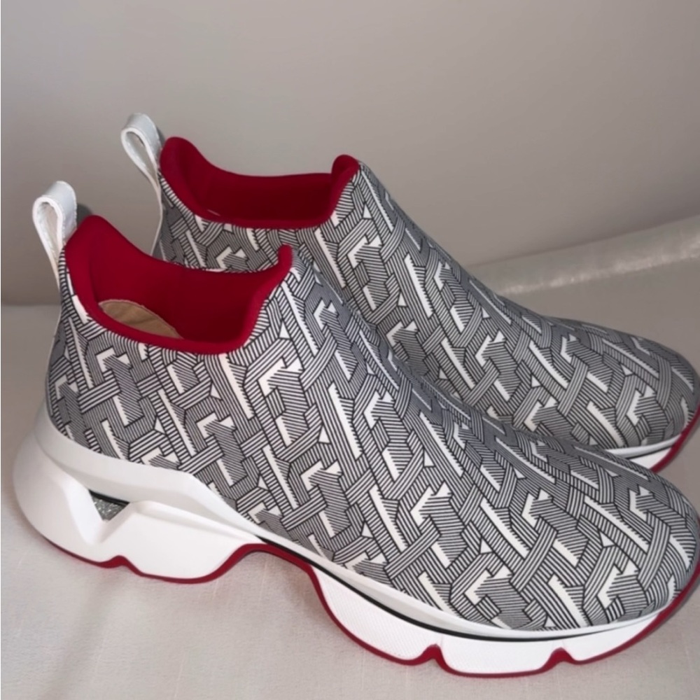 Christian Louboutin CL low top sock runner
